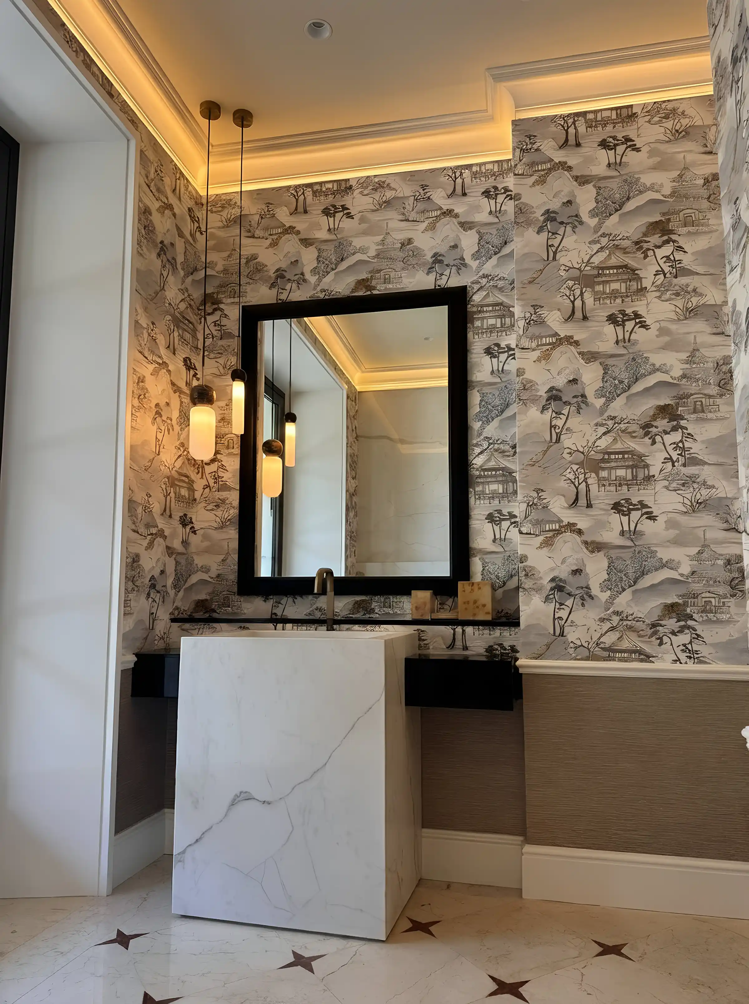 Luxury bathroom renovation in Marbella: Calacatta porcelain vanity by Realta Constructions